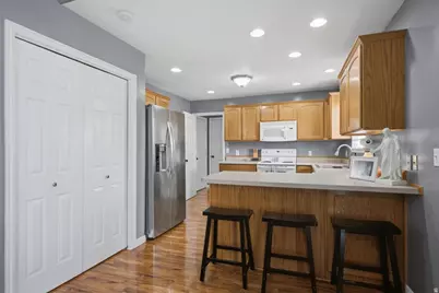 2902 W 2495 S, Syracuse, UT 84075 - Photo 9