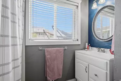 2902 W 2495 S, Syracuse, UT 84075 - Photo 17