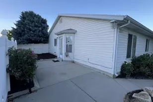 2351 W 1400 N, Layton, UT 84041 - Photo 5