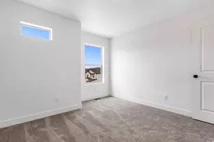 640 W Caroles Wy, Tooele, UT 84074 - Photo 29