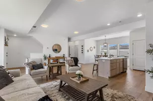 640 W Caroles Wy, Tooele, UT 84074 - Photo 5