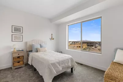 640 W Caroles Way #6, Tooele, UT 84074 - Photo 25