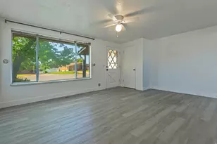 542 W 5225 S, Washington Terrace, UT 84405 - Photo 3