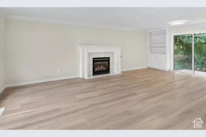 212 W Bayview Dr N, Farmington, UT 84025 - Photo 9