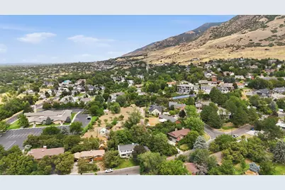212 W Bayview Dr N, Farmington, UT 84025 - Photo 47