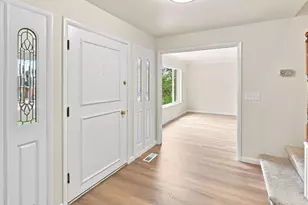 212 W Bayview Dr N, Farmington, UT 84025 - Photo 5