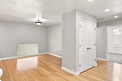 1997 N 400 W, Centerville, UT 84014 - Photo 31