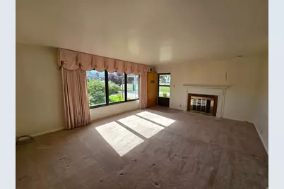 5339 S 2000 W, Roy, UT 84067 - Photo 5