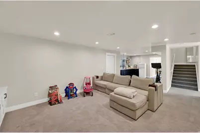 2086 S 160 E, Orem, UT 84058 - Photo 31