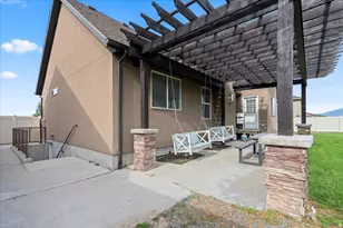 771 W Meadow Side Dr, Saratoga Springs, UT 84045 - Photo 45