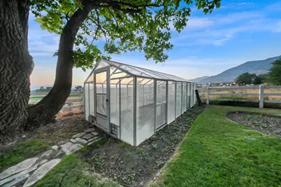 374 W Lakeview Rd S, Lindon, UT 84042 - Photo 7