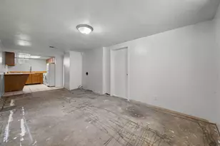 214 E 4500 S, Murray, UT 84107 - Photo 15