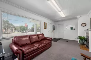 214 E 4500 S, Murray, UT 84107 - Photo 3