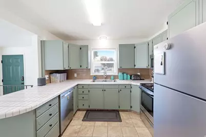 8 E 1600 N, Orem, UT 84057 - Photo 17