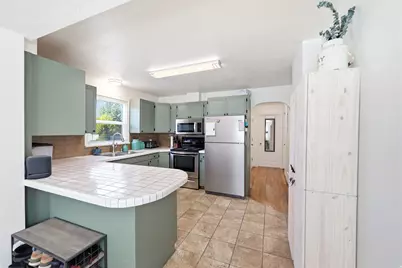 8 E 1600 N, Orem, UT 84057 - Photo 15