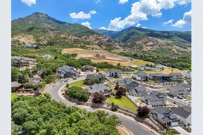 3150 E 25 S, Layton, UT 84040 - Photo 71