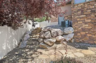 3150 E 25 S, Layton, UT 84040 - Photo 65