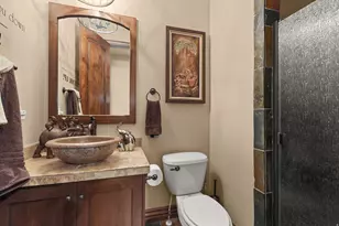 3150 E 25 S, Layton, UT 84040 - Photo 33