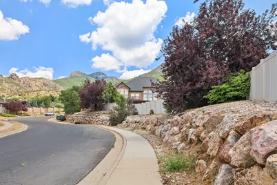 3150 E 25 S, Layton, UT 84040 - Photo 17