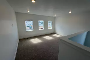 261 W 550 N, Smithfield, UT 84335 - Photo 5