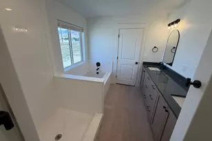 261 W 550 N, Smithfield, UT 84335 - Photo 7