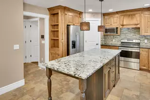 1902 S 1375 W, Syracuse, UT 84075 - Photo 5