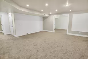 1902 S 1375 W, Syracuse, UT 84075 - Photo 23