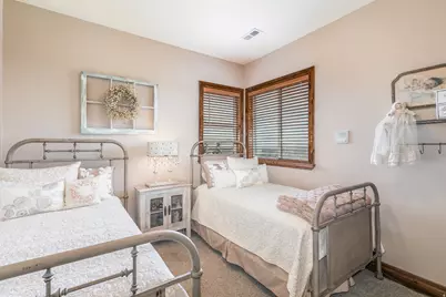 1391 N Compton Rd, Farmington, UT 84025 - Photo 37