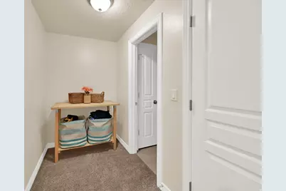 4554 S Basin Ridge Ct, West Valley, UT 84128 - Photo 23