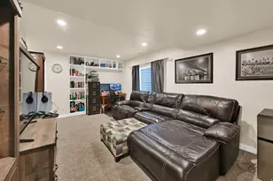 4554 S Basin Ridge Ct, West Valley, UT 84128 - Photo 25