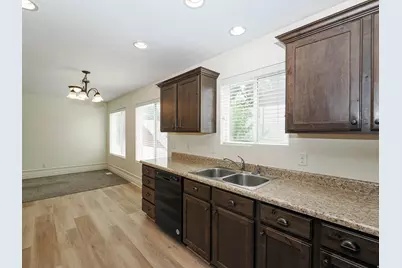 59 W Dewar Grove Ln, Salt Lake City, UT 84115 - Photo 13