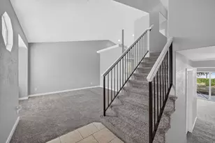 5782 S Stone Flower Way W, Salt Lake City, UT 84118 - Photo 5