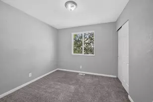 5782 S Stone Flower Way W, Salt Lake City, UT 84118 - Photo 23