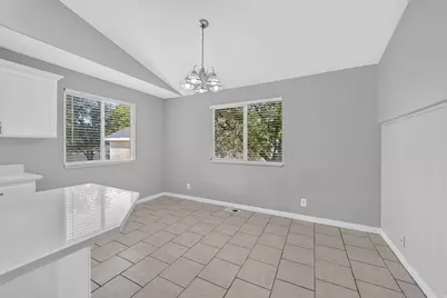 5782 S Stone Flower Way W, Salt Lake City, UT 84118 - Photo 13