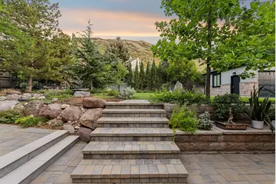 634 E Draper Woods Way, Draper, UT 84020 - Photo 71