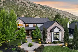 634 E Draper Woods Way, Draper, UT 84020 - Photo 1
