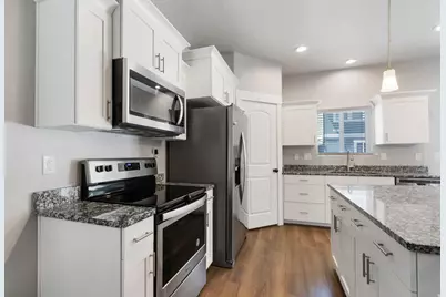 8645 N Cypress Aly, Eagle Mountain, UT 84005 - Photo 11