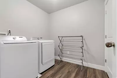 8645 N Cypress Aly, Eagle Mountain, UT 84005 - Photo 23