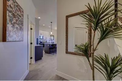 546 N Ventura Ln, Washington, UT 84780 - Photo 5