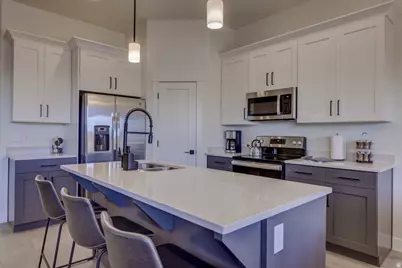 546 N Ventura Ln, Washington, UT 84780 - Photo 9