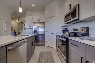 546 N Ventura Ln, Washington, UT 84780 - Photo 13