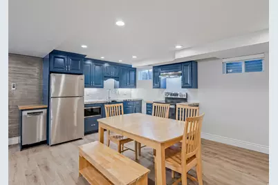 1081 E Wesley Rd, Murray, UT 84117 - Photo 17