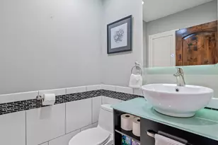 1081 E Wesley Rd, Murray, UT 84117 - Photo 9