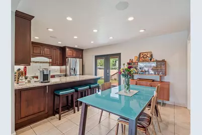 1081 E Wesley Rd, Murray, UT 84117 - Photo 7