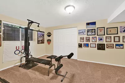 5822 S Club View Lane Ln, South Ogden, UT 84405 - Photo 15