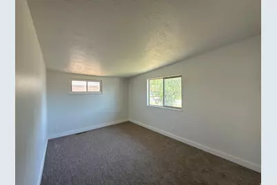 656 E 1050 N, Ogden, UT 84404 - Photo 13