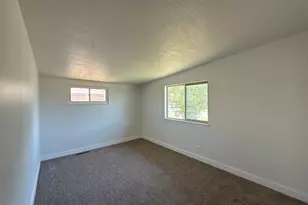 656 E 1050 N, Ogden, UT 84404 - Photo 13