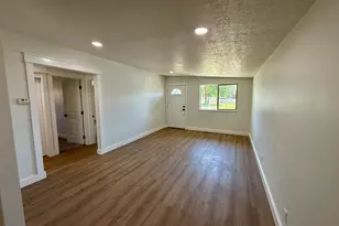 656 E 1050 N, Ogden, UT 84404 - Photo 5