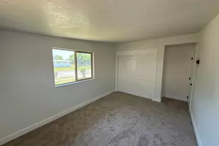 656 E 1050 N, Ogden, UT 84404 - Photo 11