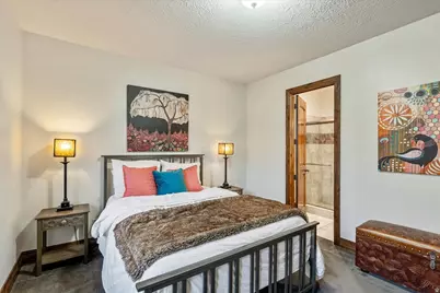 1054 E 200 S, Salt Lake City, UT 84102 - Photo 33